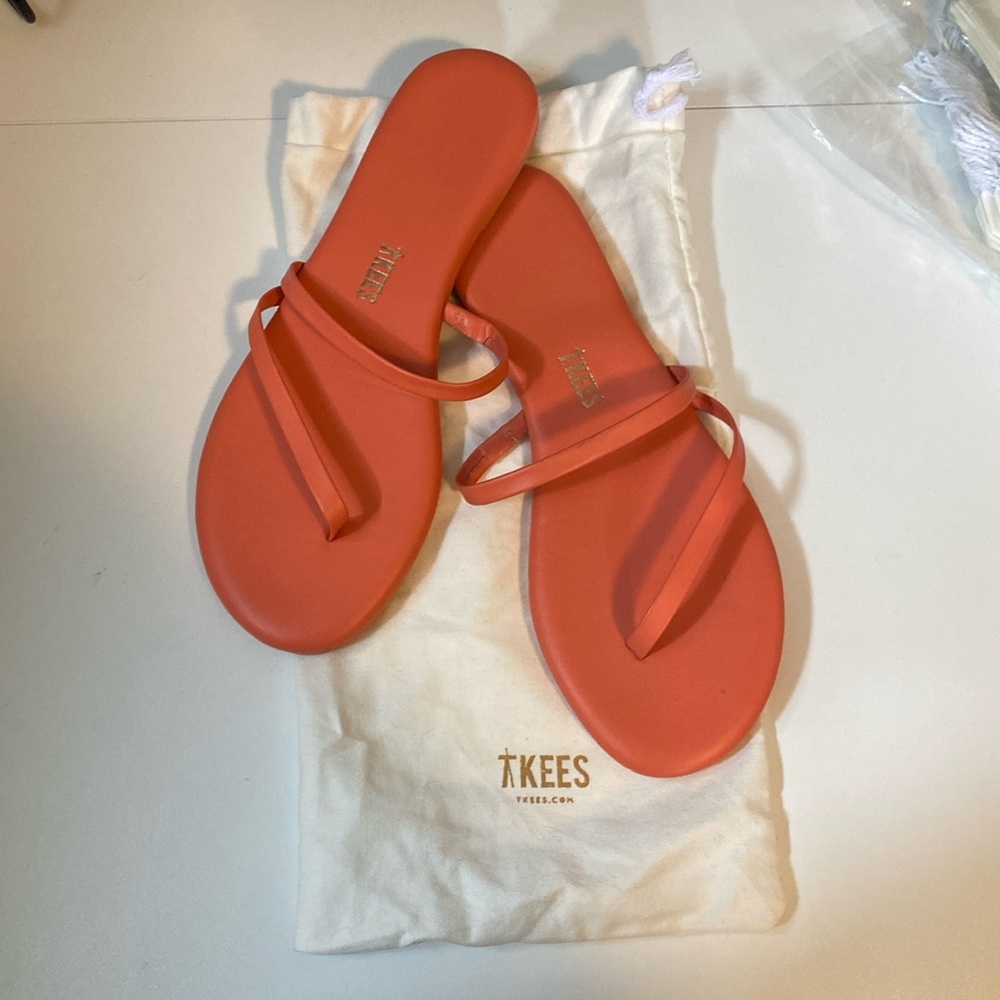 Tkees x Anthropologie Sarit Strap Flat Leather